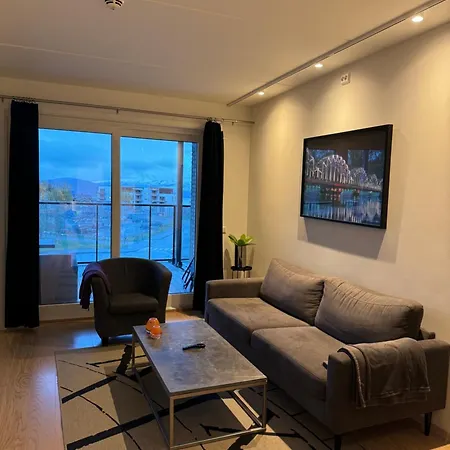 Modern One-bedroom Apartmán